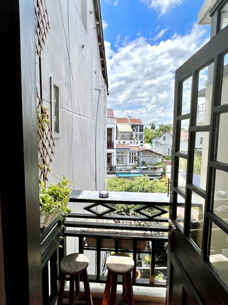 Ngo Homestay Deluxe Double or Twin Room, Balcony 14