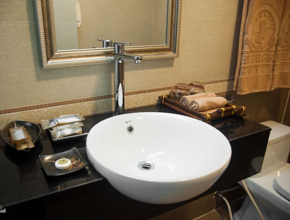 The Pilgrim Hotel Deluxe Triple Room, Balcony, City View 4