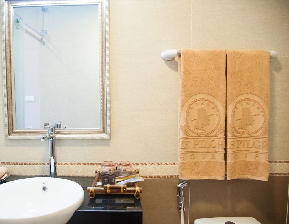 The Pilgrim Hotel Family Triple Room, Balcony, City View 4