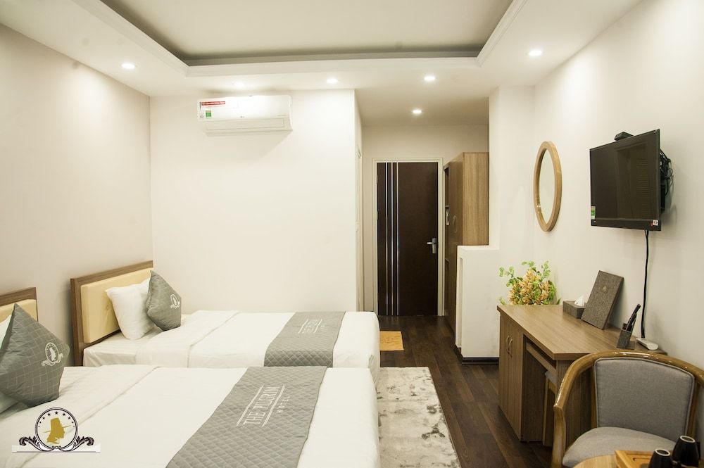 The Pilgrim Hotel Family Triple Room, Balcony, City View 3