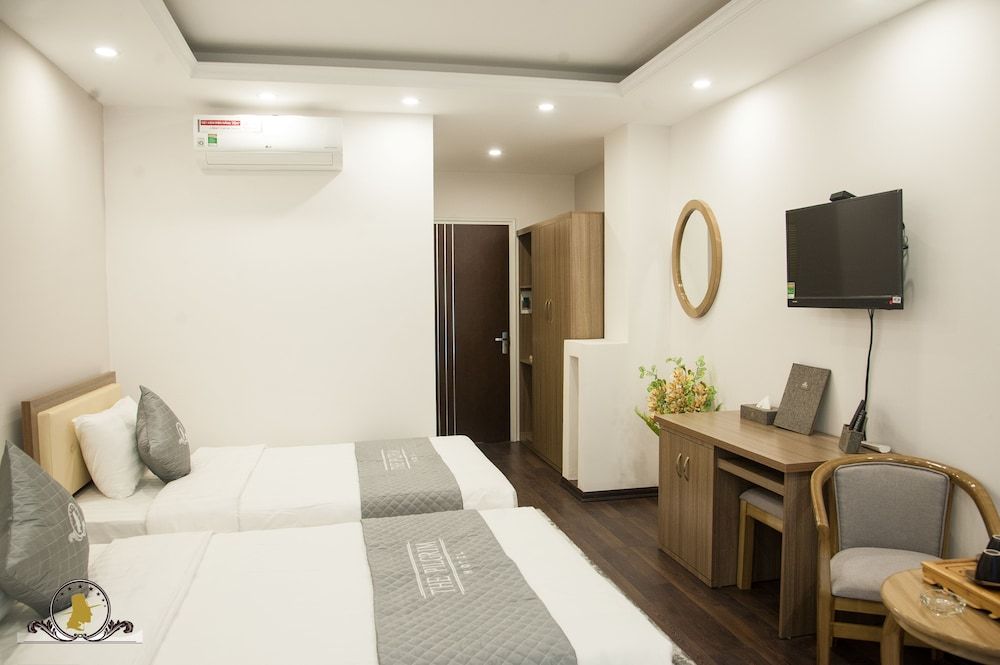 The Pilgrim Hotel Deluxe Triple Room, Balcony, City View 2