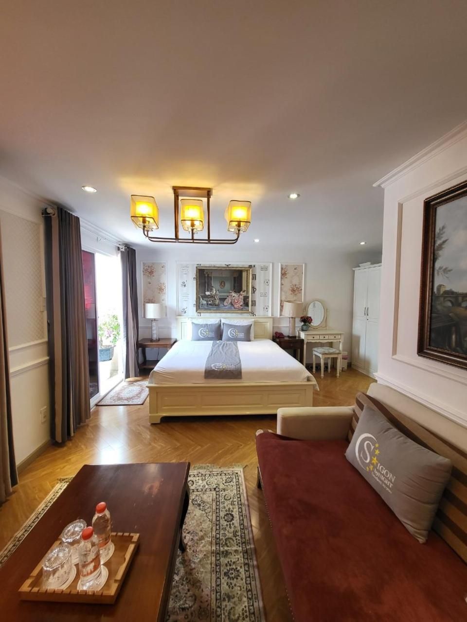 Premium Suite with Terrace