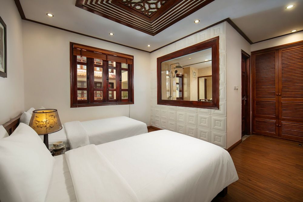 undefined Hanoi Nostalgia Hotel & Spa 5