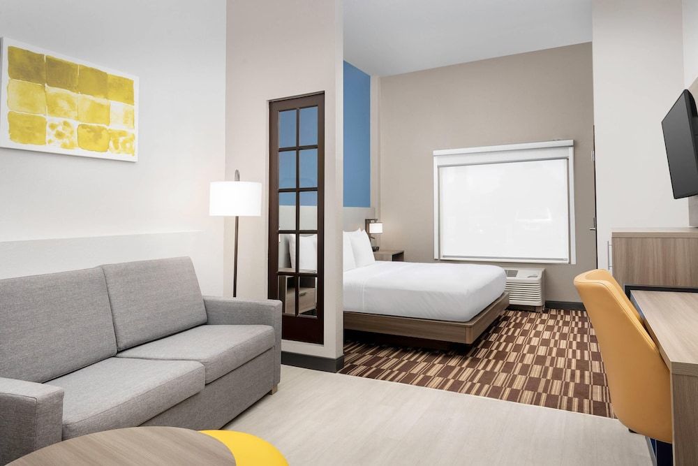 Suite, 1 King Bed, Refrigerator & Microwave