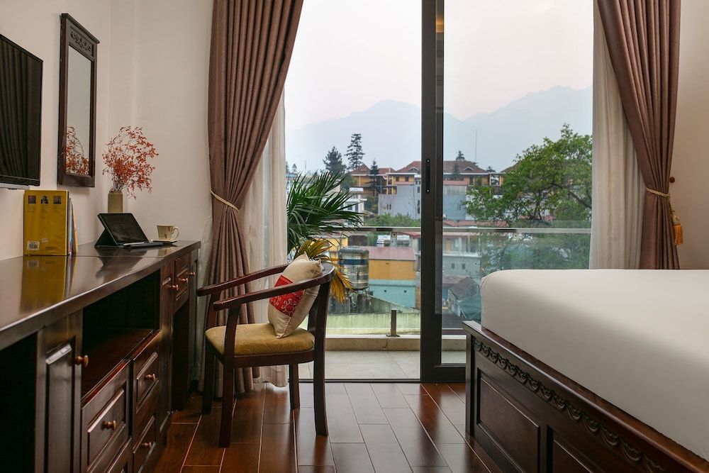Sapa Mountain Queen House Deluxe Double Room, Balcony 6