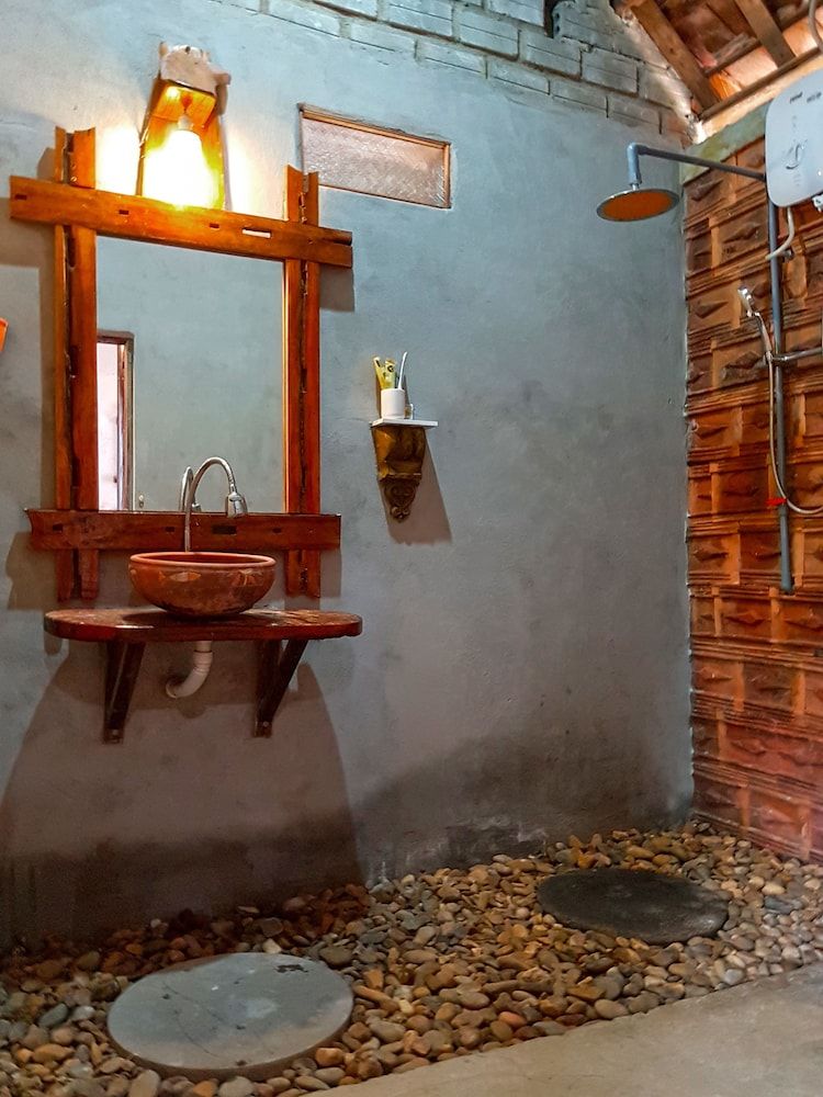 Highway 20 Homestay Superior Double Room 5