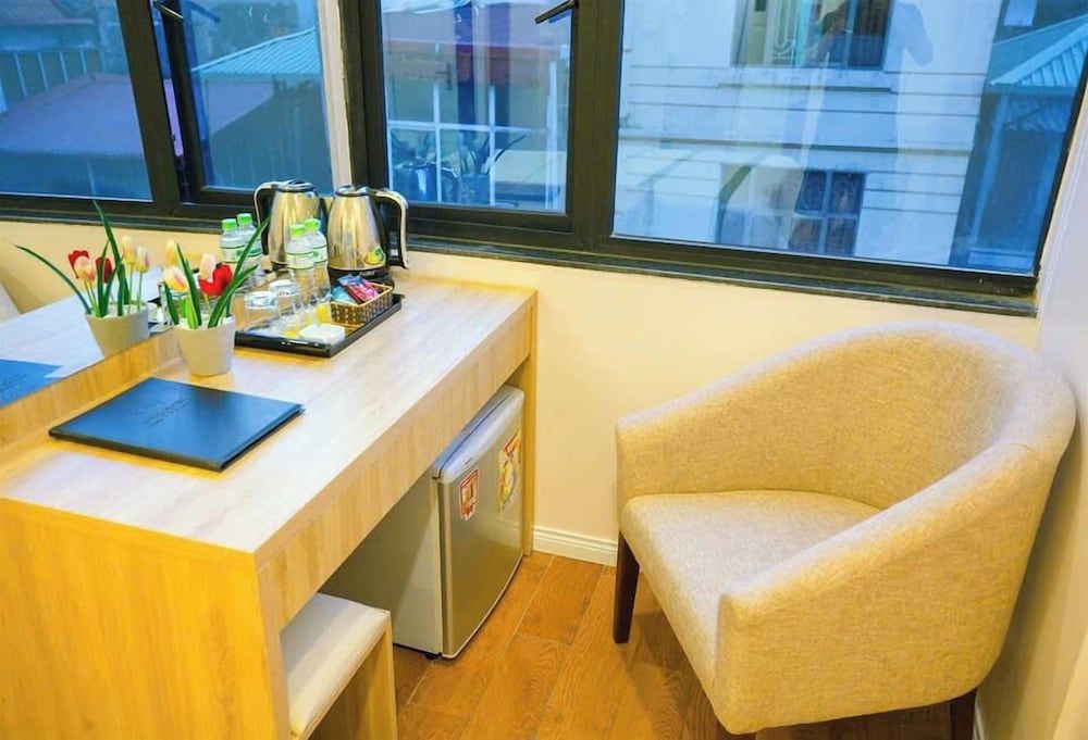 undefined Royal Hotel 4