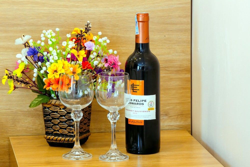 undefined Royal Hotel 5