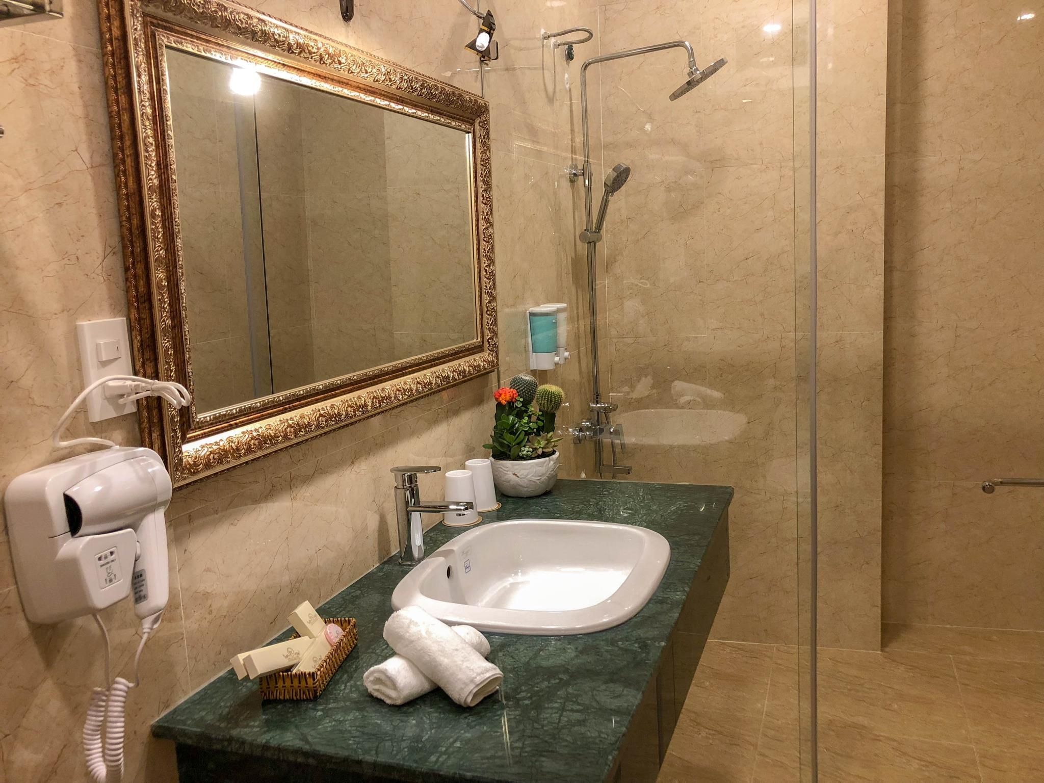 undefined Hana Dalat Hotel (하나호텔) 4