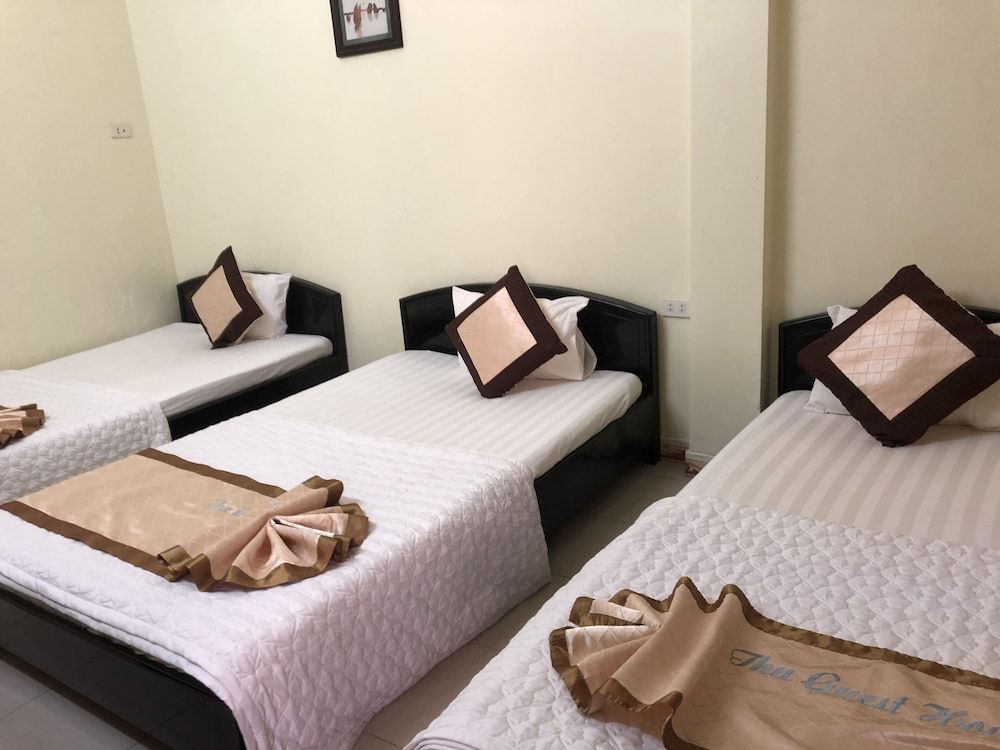 Thu Guest House Standard Triple Room, 3 Twin Beds 5