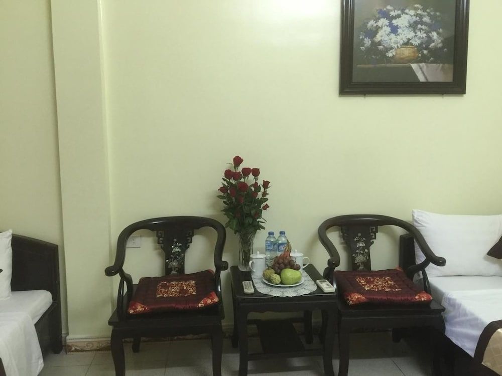 Thu Guest House Standard Twin Room, City View 26