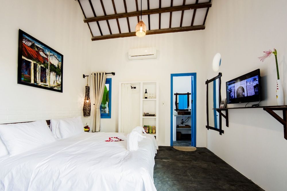 undefined Cashew Tree Bungalow 3