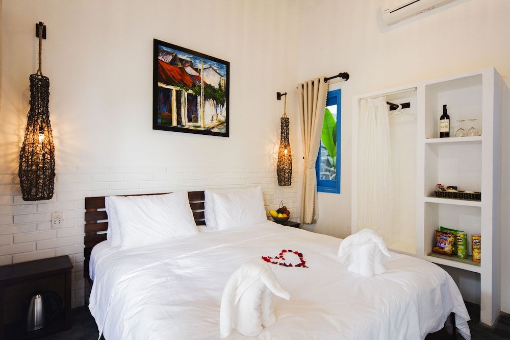 Cashew Tree Bungalow Superior Double Room 9