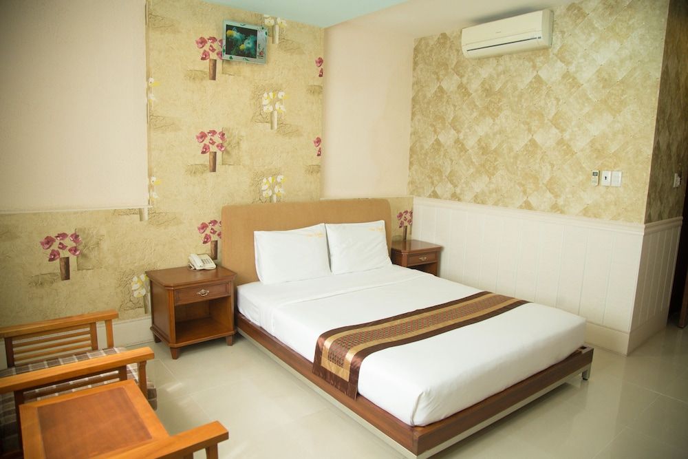 undefined Golden Plus Hotel 7