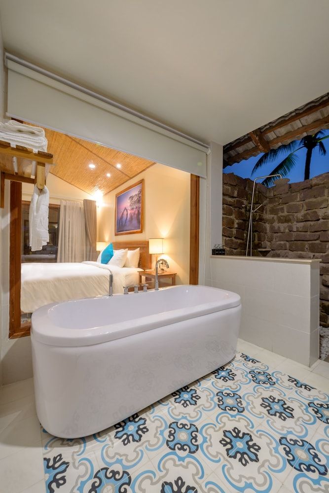 Camia Villa 2 Bedrooms with Terrace