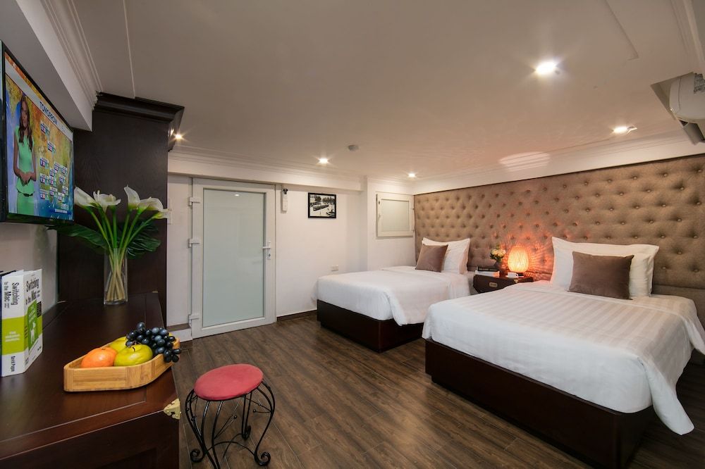 undefined Golden Rooster Hotel 9