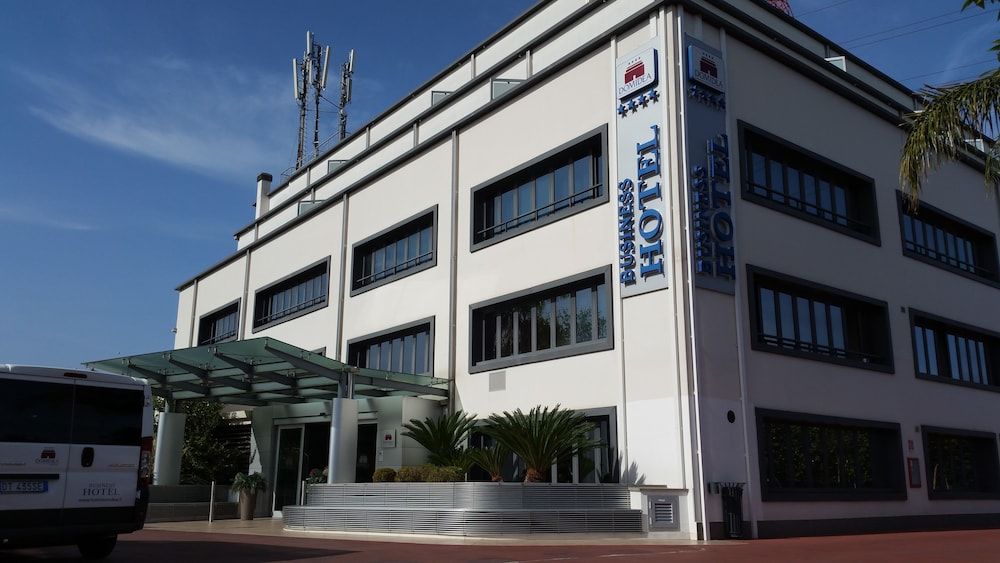 undefined Hotel Domidea 8