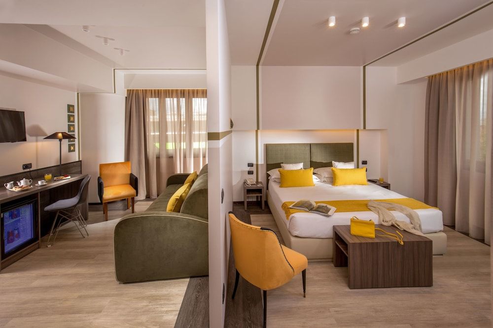 undefined Hotel Domidea 9