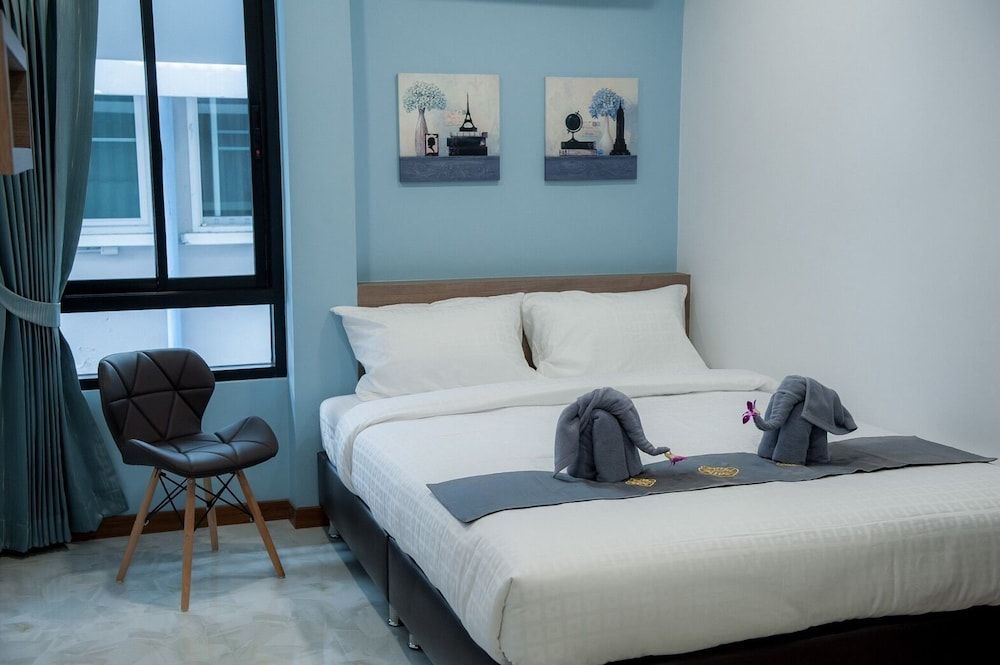 undefined The Moon Night Hotel 3