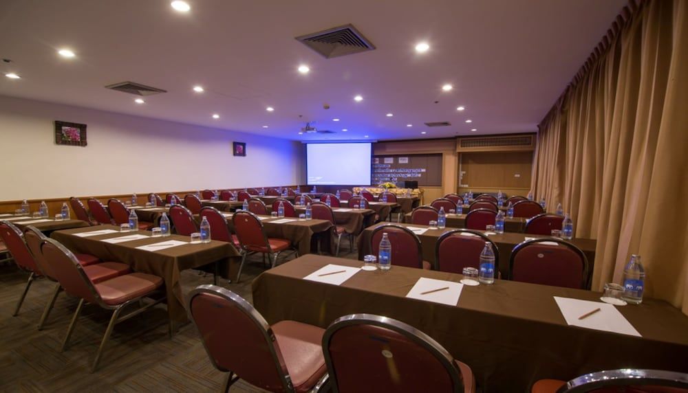 undefined KU Home Hotel 4