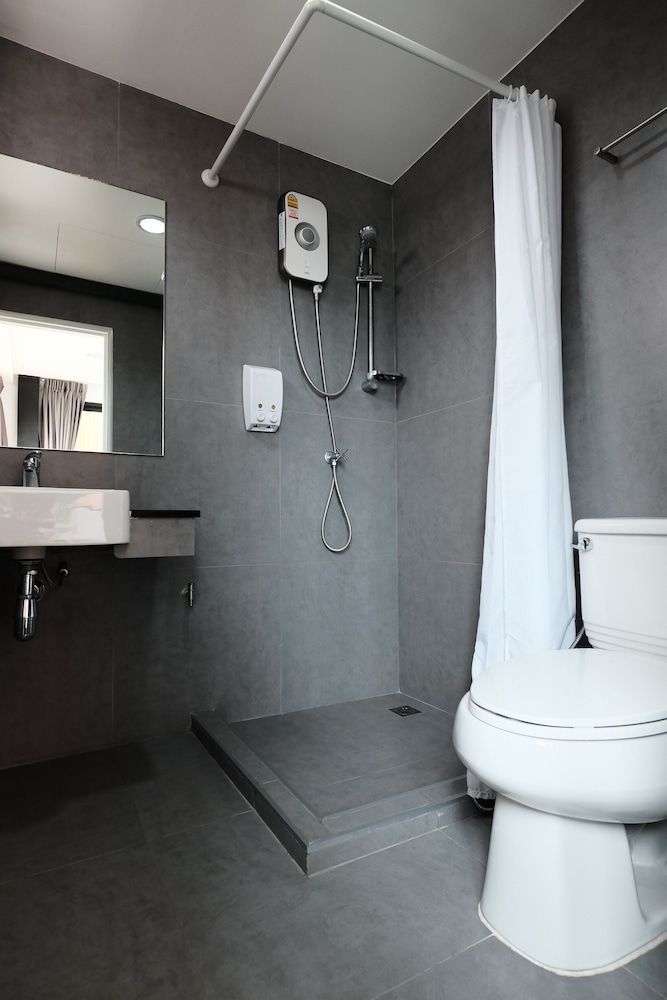 undefined Wayha Hostel Don Mueang Airport 8
