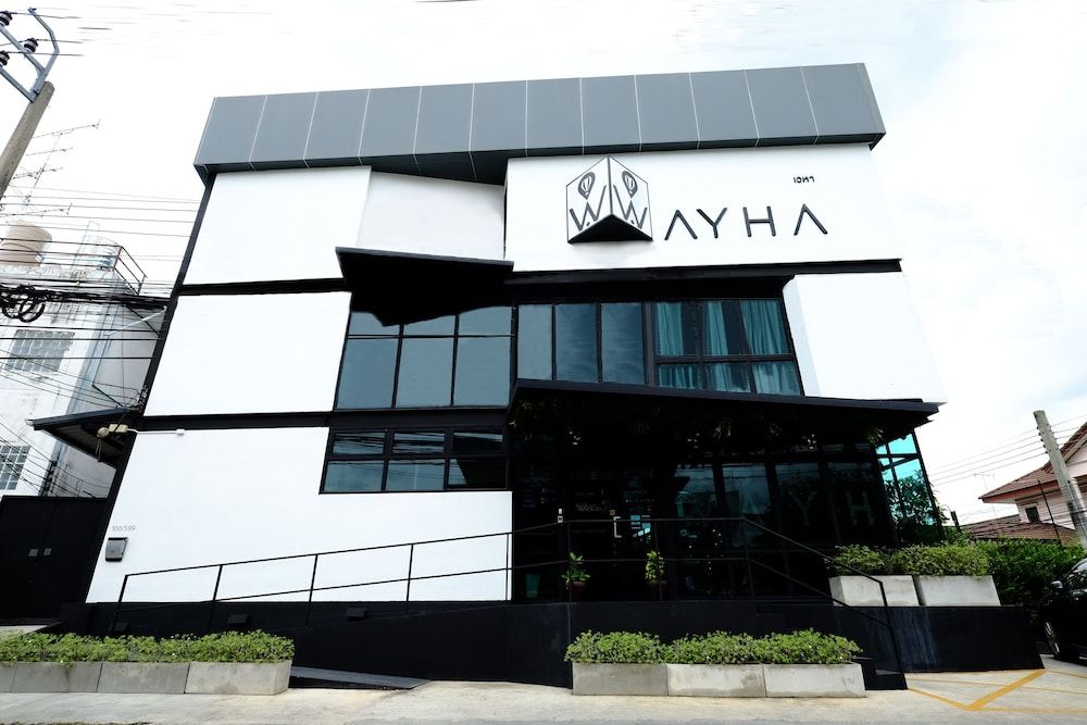 undefined Wayha Hostel Don Mueang Airport 3
