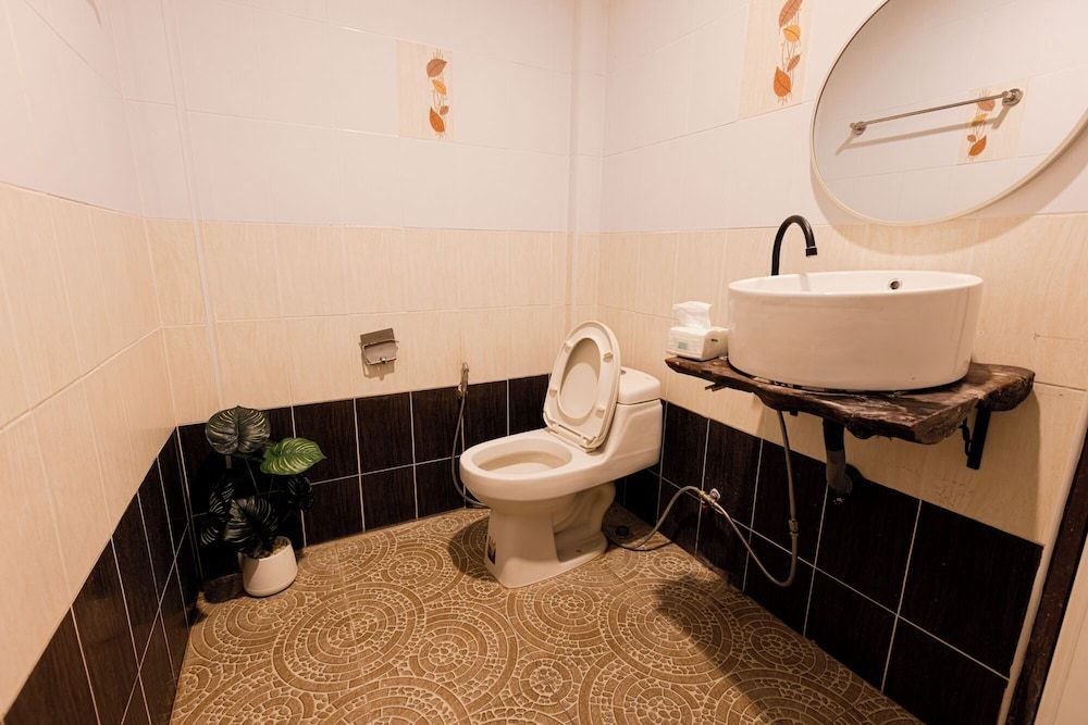 60s Town Twin Room 4