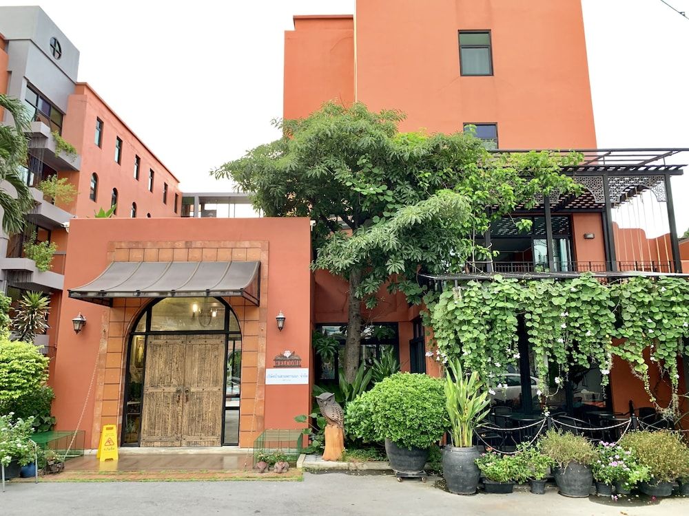 undefined Baansuanprannok Hotel 3