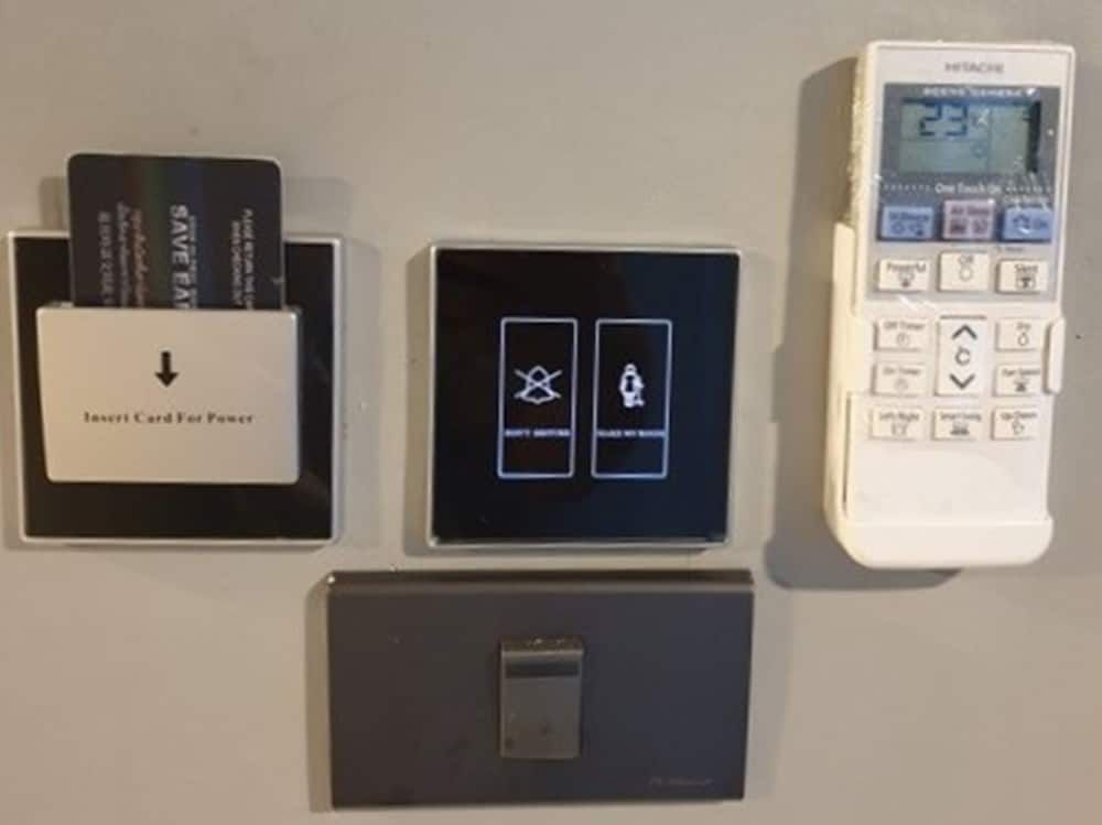 Studio Ekamai Superior Double Room 11