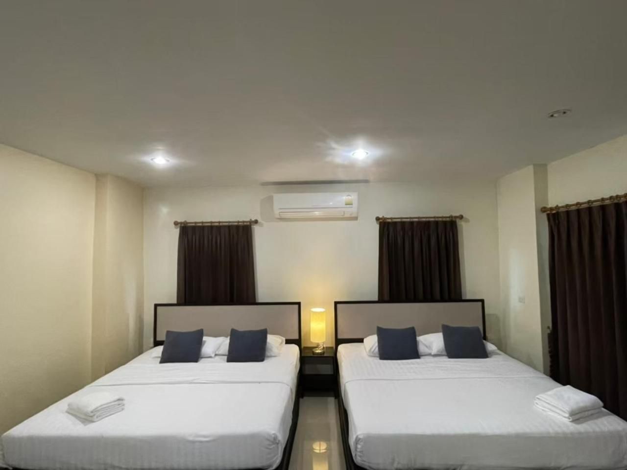 Standard Family Room