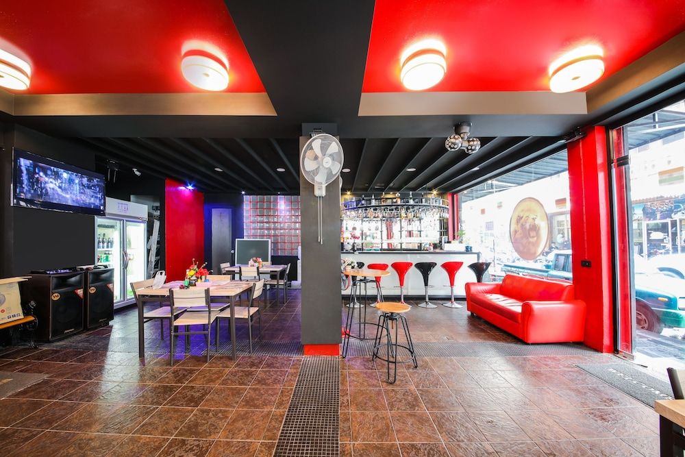 undefined Roar Inn Patong 3