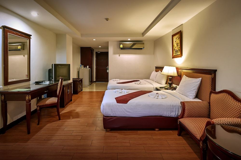 Nana Hiso Hotel Superior Twin Room