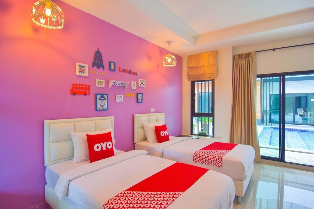 Deluxe Twin Room, Pool Access