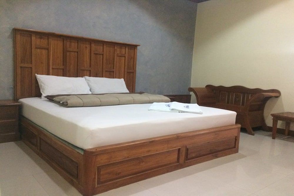 Maihom Resort 304 Standard Double Room 2