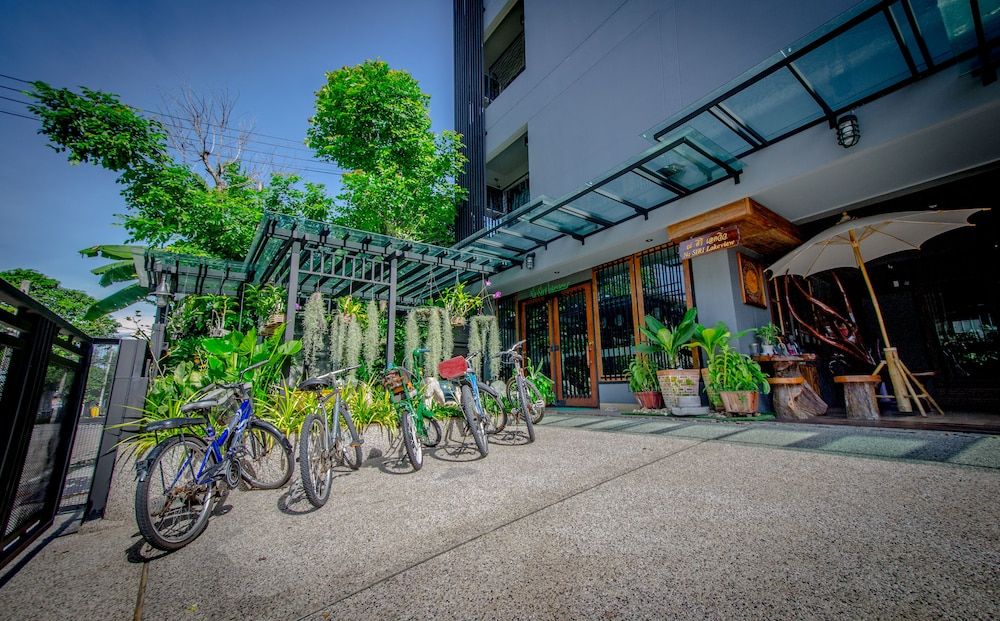 undefined Na Siri Lakeview 5