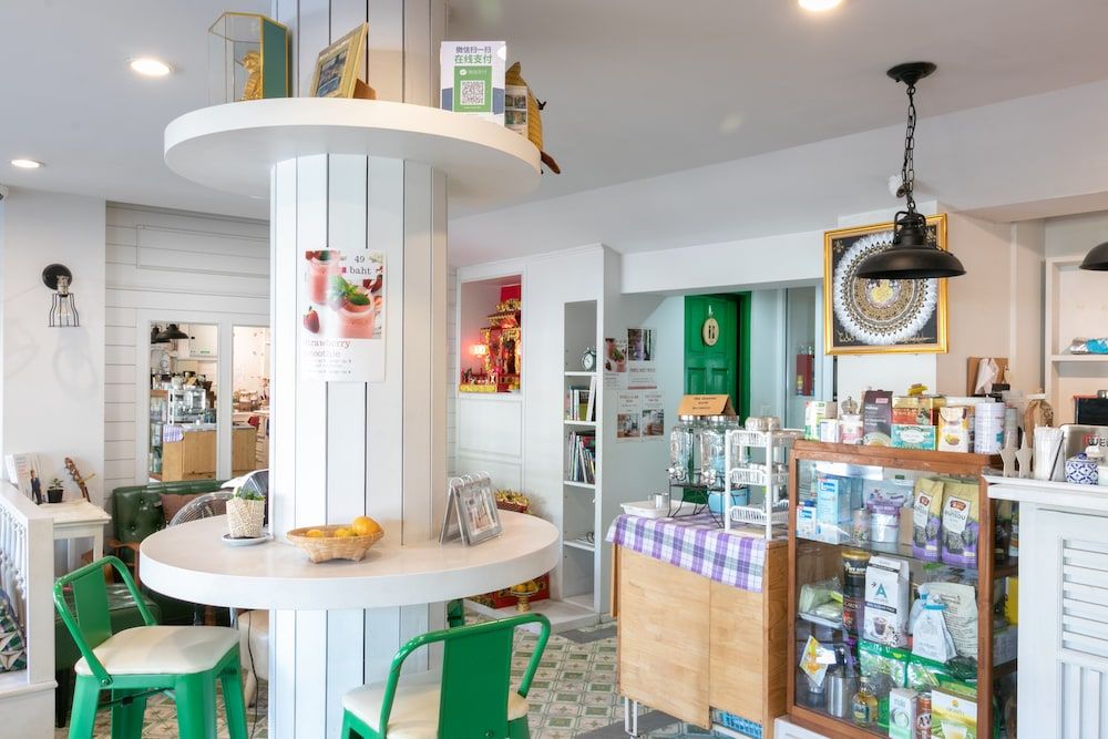 undefined Ratana Boutique Hostel 6