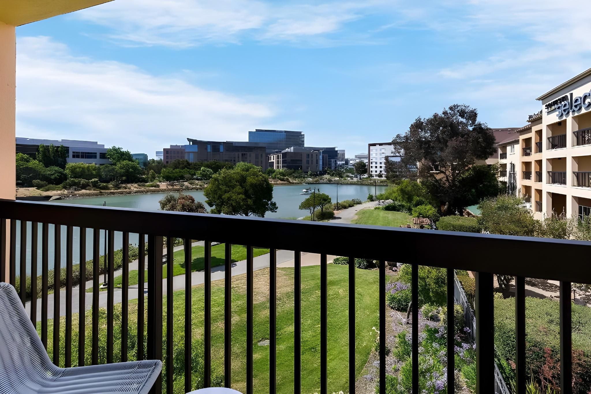 Sonesta Select San Francisco Airport Oyster Point Waterfront Mobility Accessible Guestroom King Roll-In Shower 2