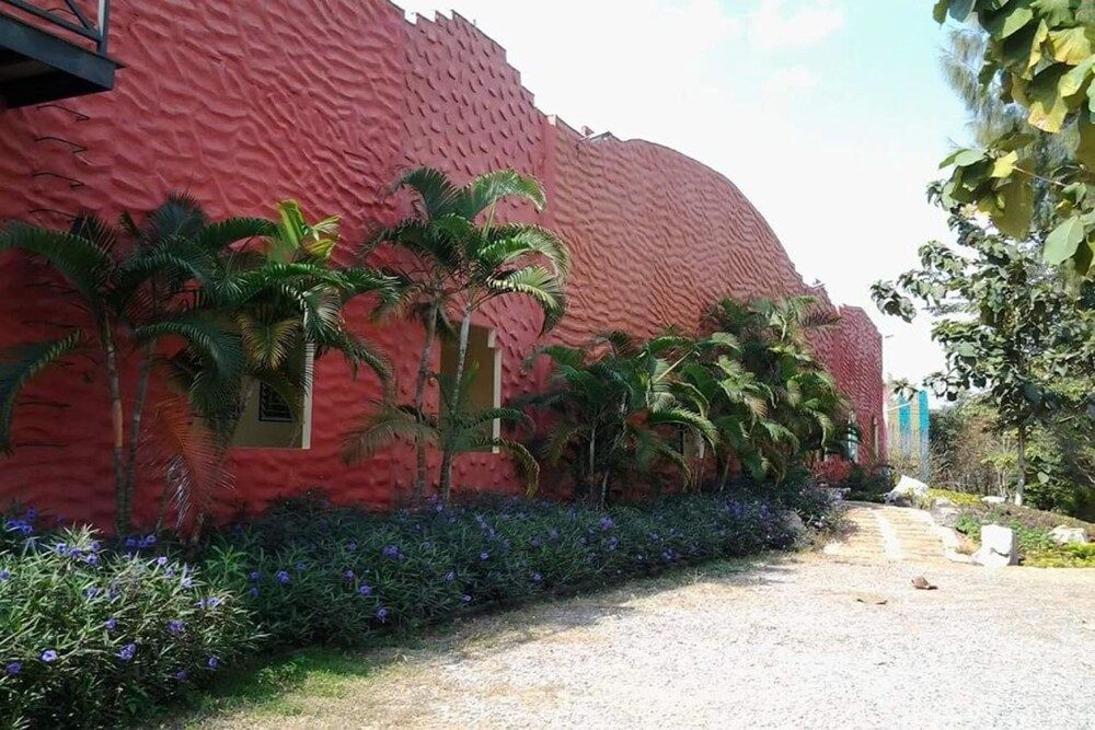 undefined Boonto Town 7