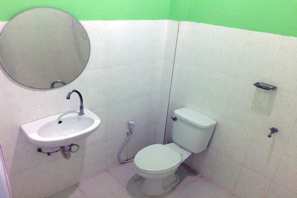 Boonto Town Deluxe Double Room 2