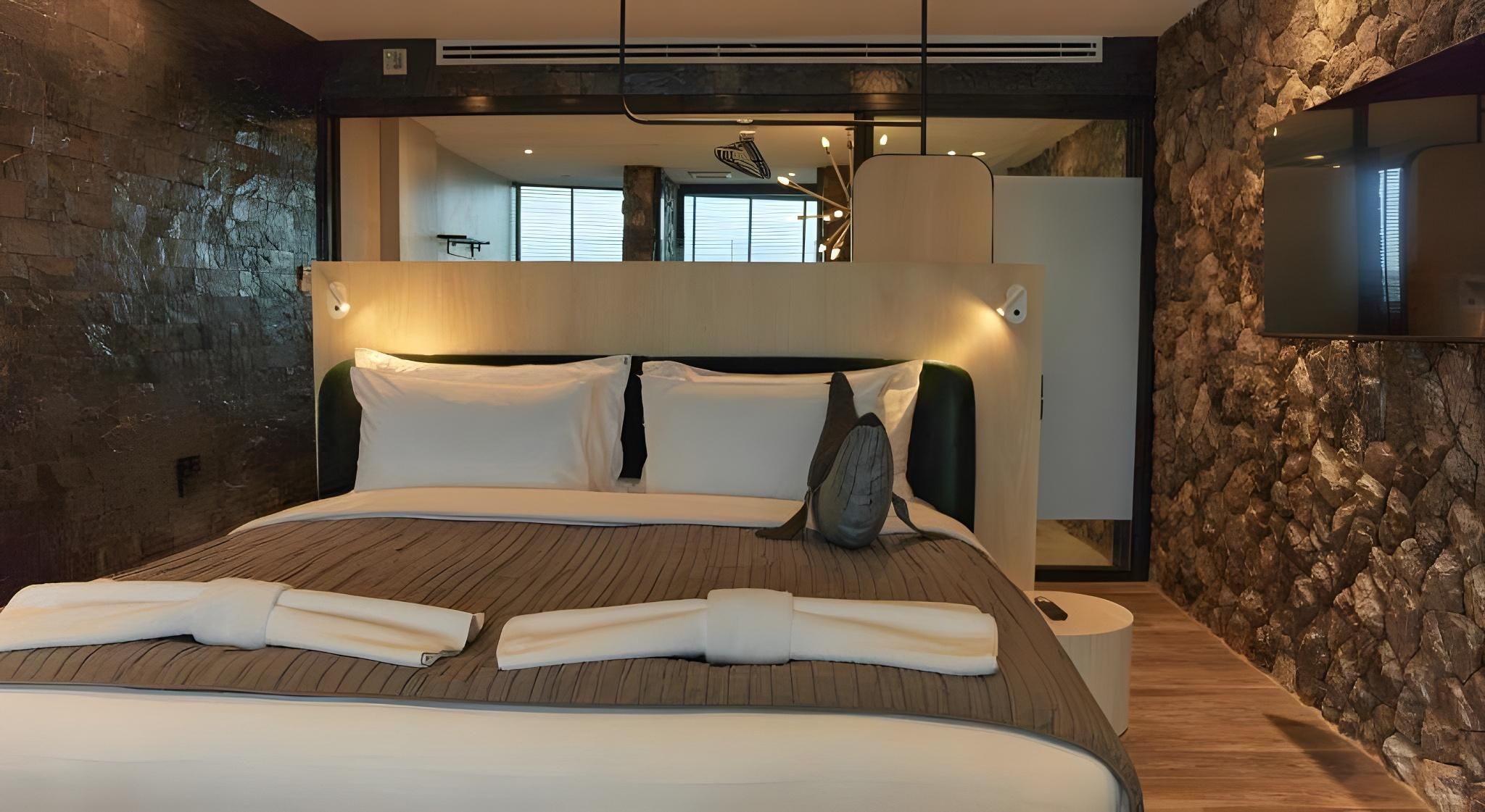 undefined Whale Hua Hin 3
