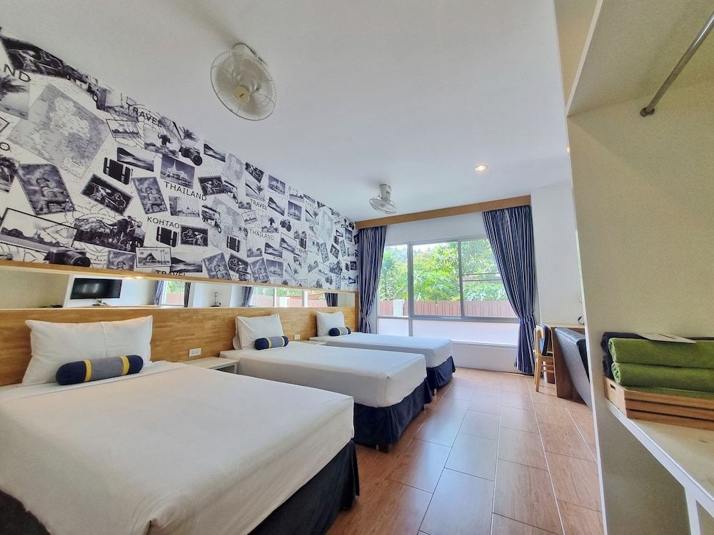 Triple Room