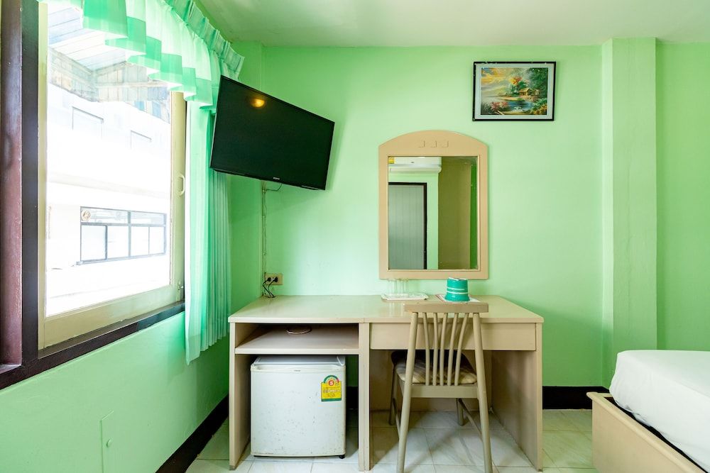 Woodlands Inn Single Room 6