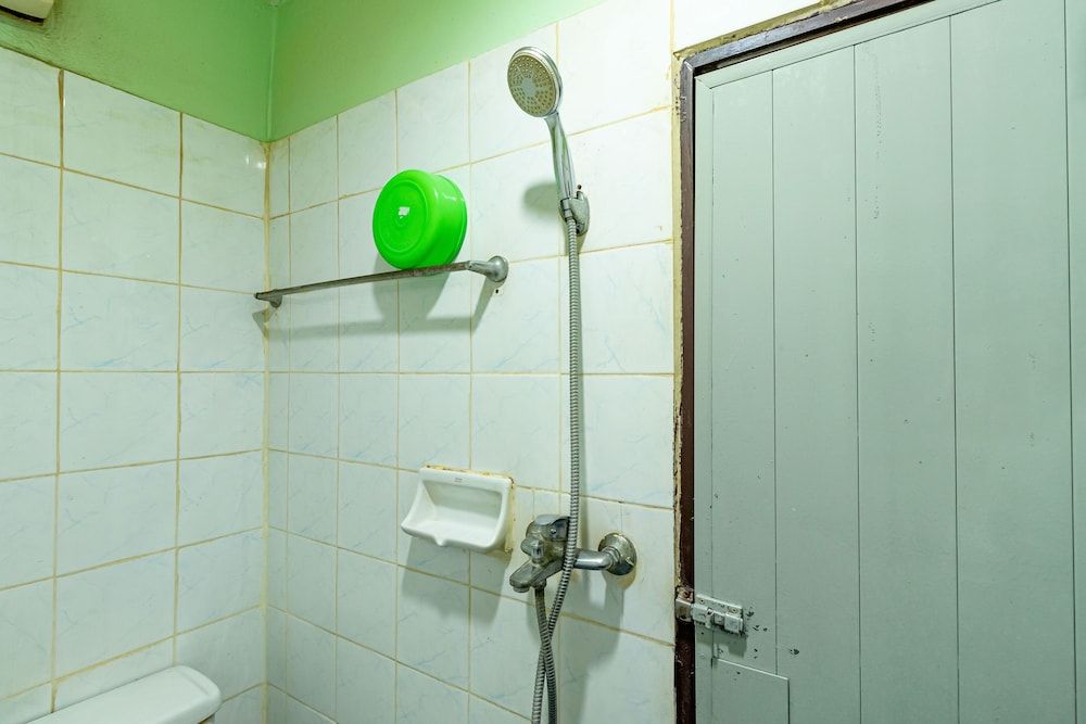 Woodlands Inn Single Room 5