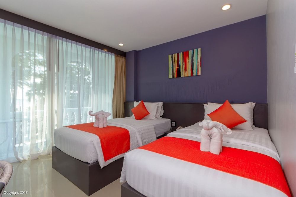 Modern Living Hotel