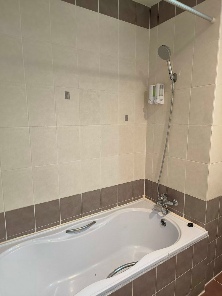 undefined Aonang Goodwill Hotel 10