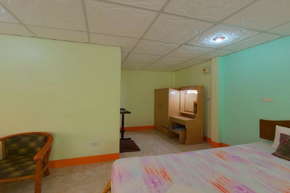 Rim Khao Resort Bungalow with Air Conditioned 8