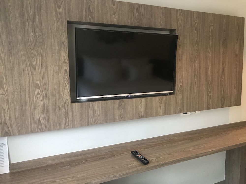 V20boutique Jacuzzi Hotel Deluxe Room, 1 King Bed 8