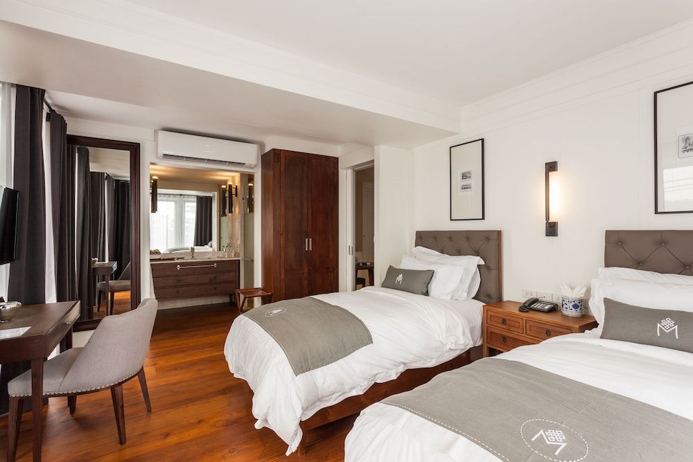 Marine Presidential Suite