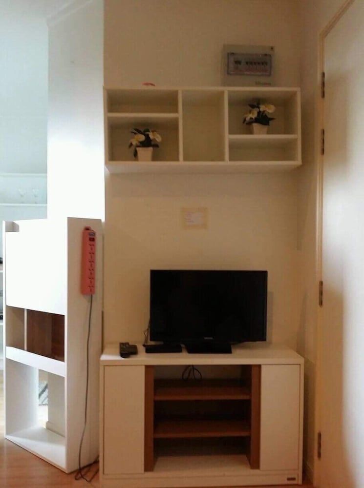 Lumpini Ville Pattaya Pool Gym 1 Bedroom Condo 7