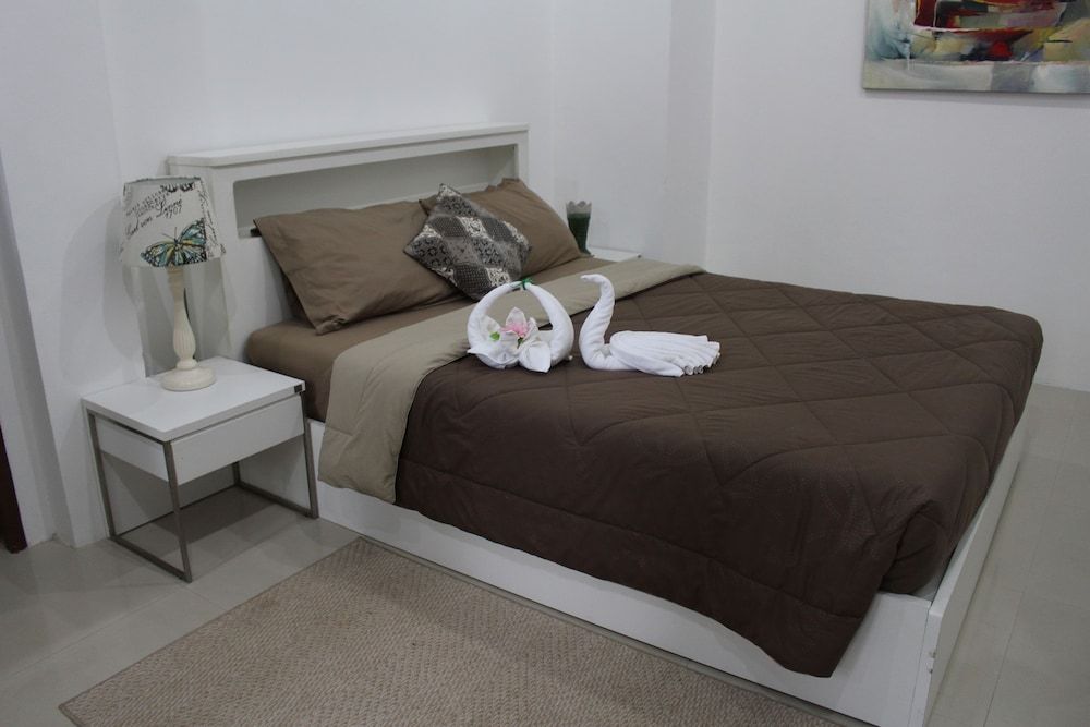 Mayan Apartment 1-Bedroom Apartment 4